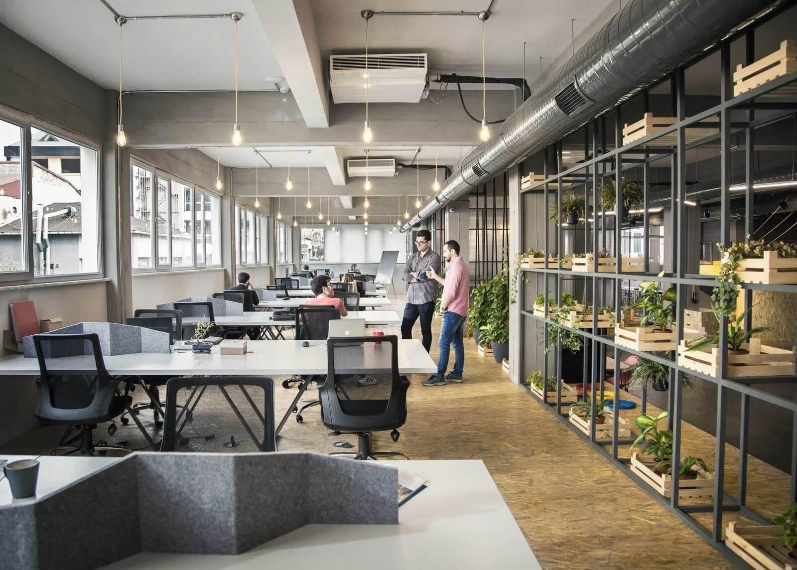 Thiết kế nội thất cho văn phòng giúp thúc đẩy năng suất lao động, khơi nguồn cảm hứng làm việc.